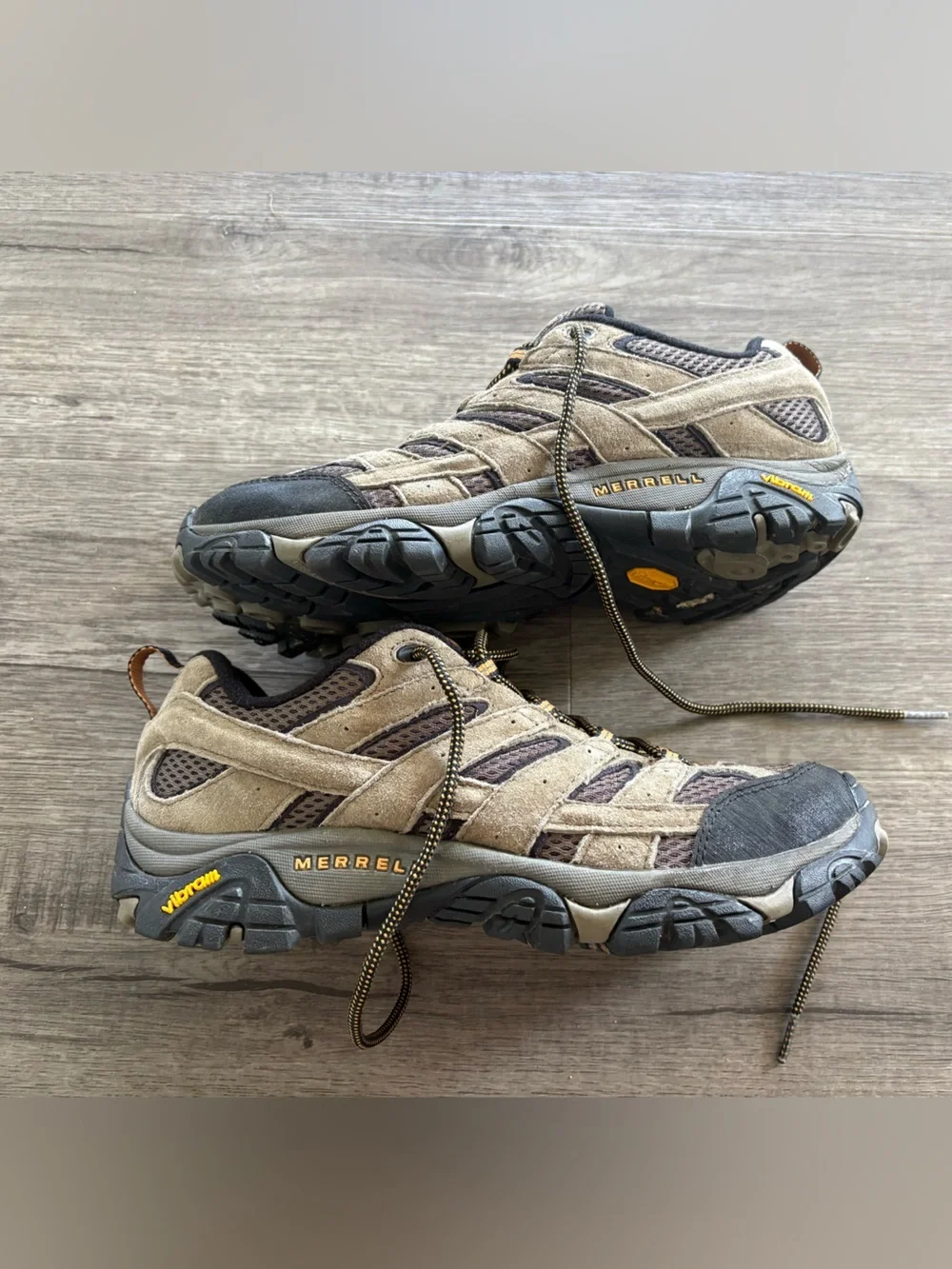 Men’s Merrell Hiking Shoe 8.5 W - Picture 2 of 6